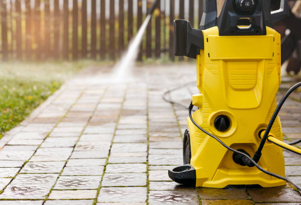 Best Factory Floor Cleaning  in Bay St Louis, MS
